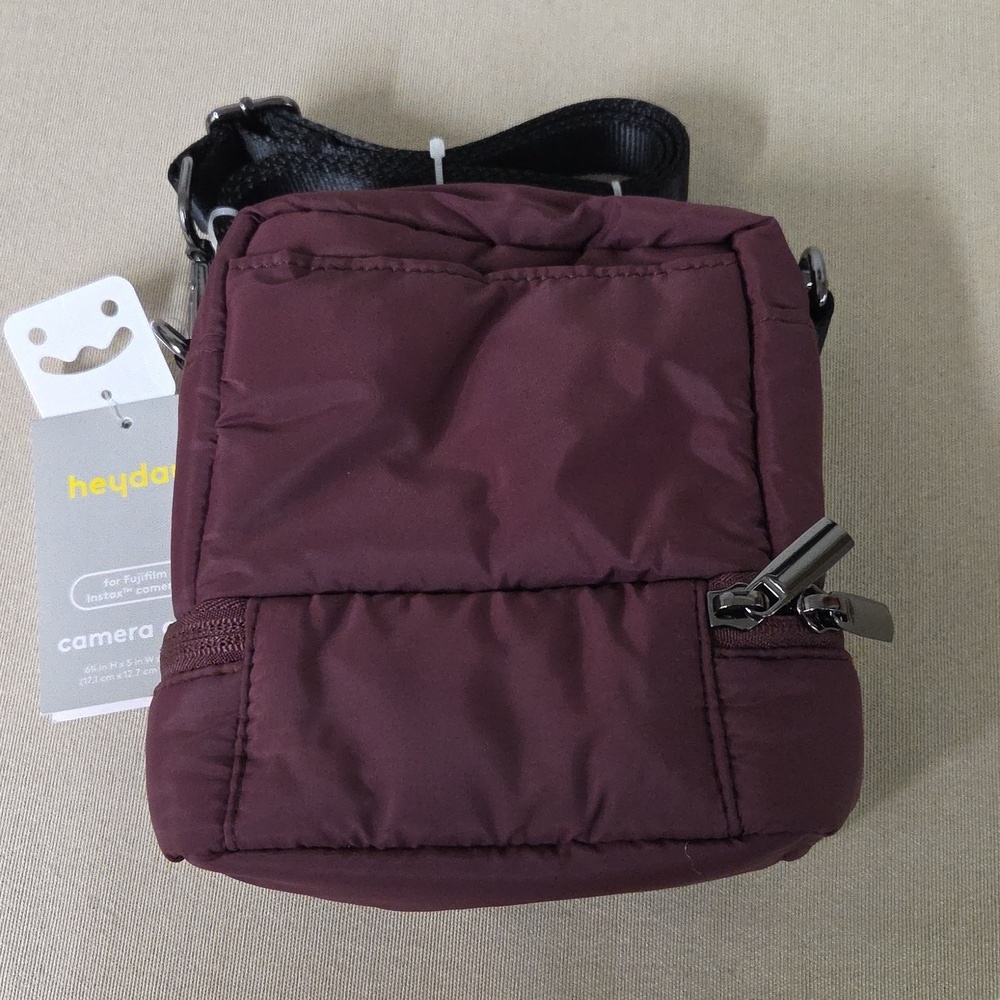 Heyday Maroon Camera Case Nwt Heyday Maroon Camera Case Nwt